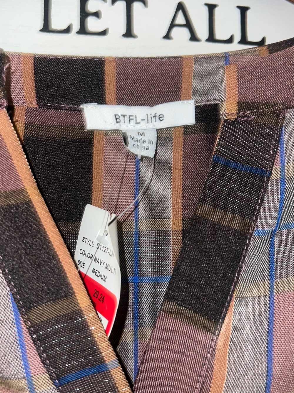Plaid Button-Front Dress Top — Black, Brown & Blue - Picture 4 of 4